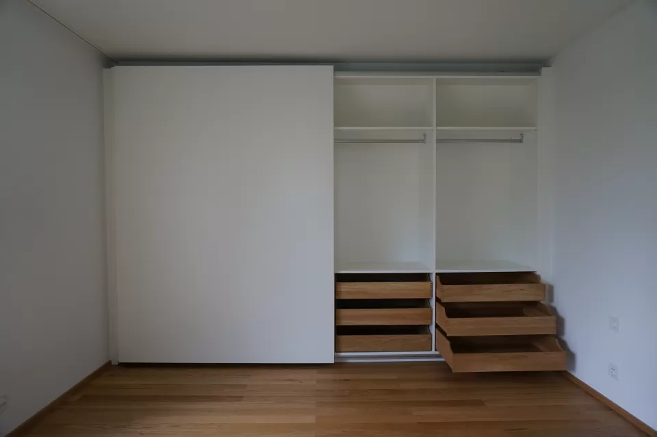HLW Kleiderschrank (3)