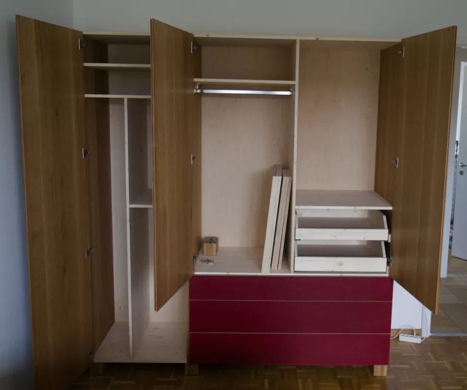 2016 Kleiderschrank Eiche massiv (17)